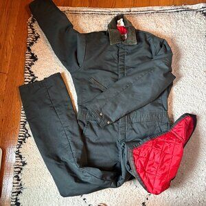 Vintage Walls olive green Blizzard Pruf insulated men's coveralls size med reg